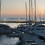 Melia 2 Seafront Apartament *